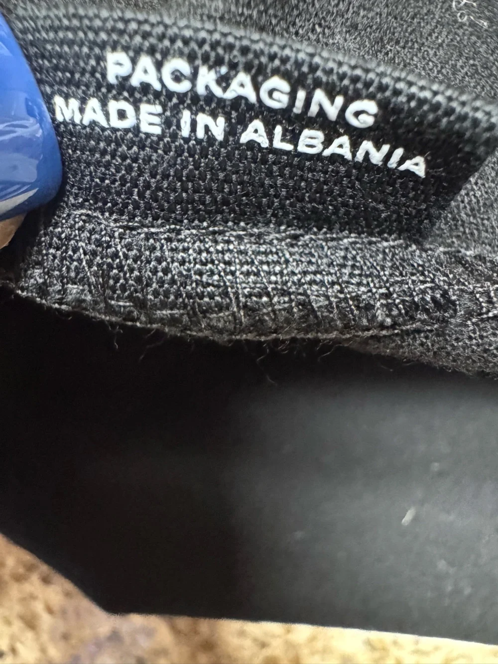 CHANEL pair drawstring